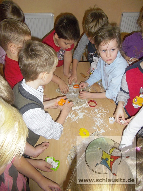 mt_gallery: Maulwürfe backen Plätzchen